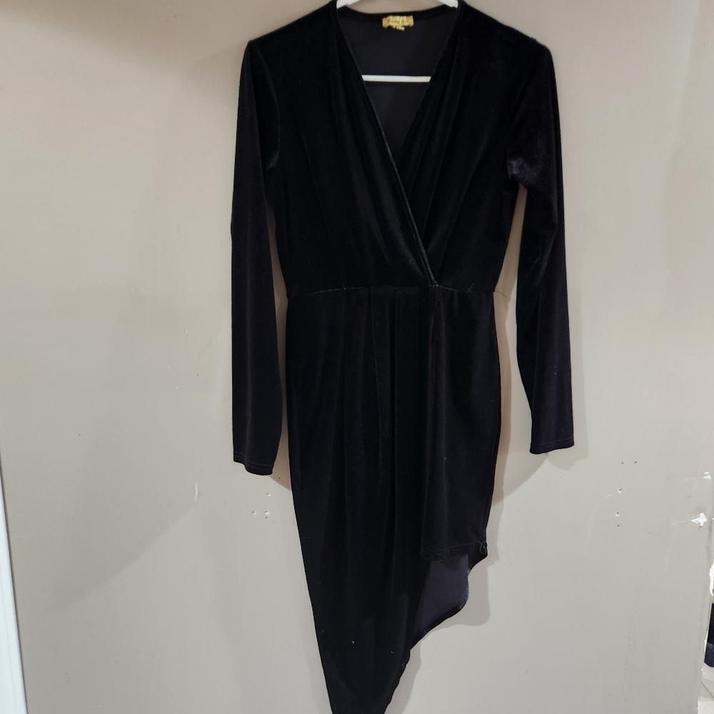 Goth Black Velvet Dress V Line Size M Mini